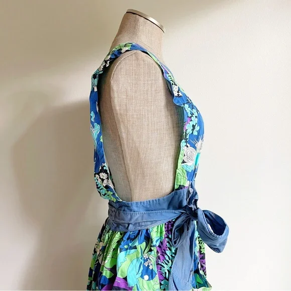Blue Floral Vintage Pinafore Apron - Picture 17 of 17